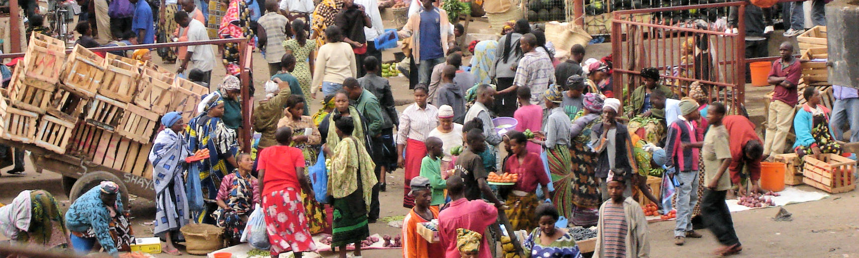A very busy marketplace in Tanzania