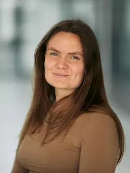 Photo of Alison Andrew