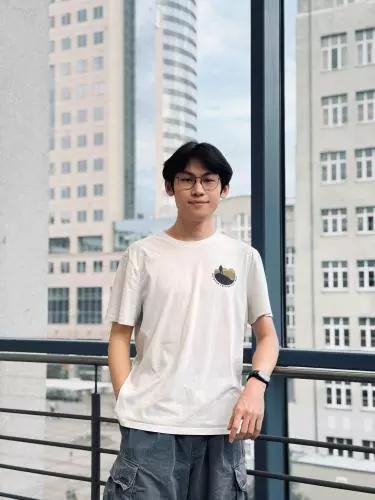 Photo of Hao Wei