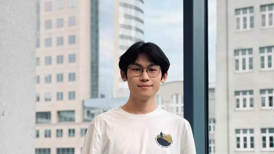 Photo of Hao Wei